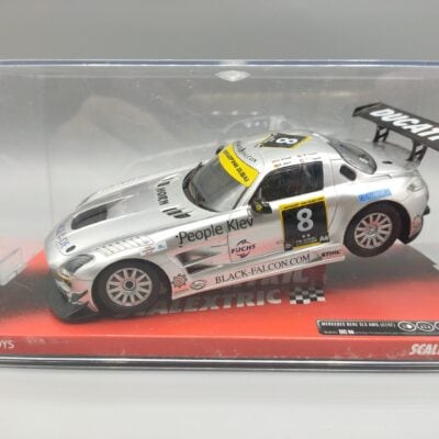 Mercedes SLS gt3 nº8