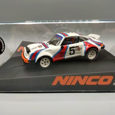 PORSCHE 911 NINCO