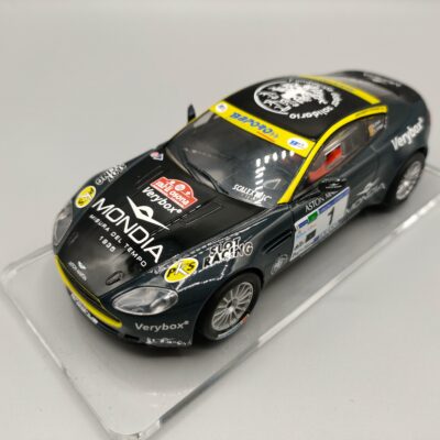 ASTON MARTIN RACING VANTAGE SCALEXTRIC