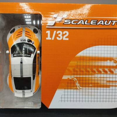 PORSCHE 911 GT3 -B SCALEAUTO