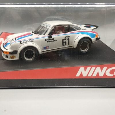 PORSCHE 934
