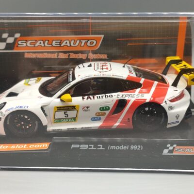 PORSCHE 911  992