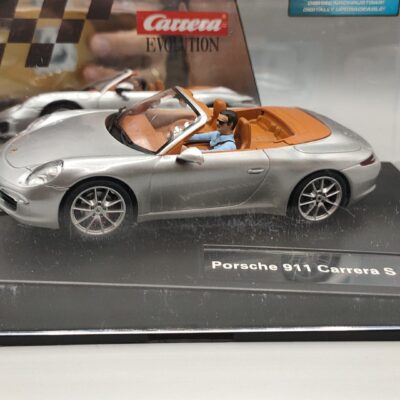 PORSCHE 911 CARRERA